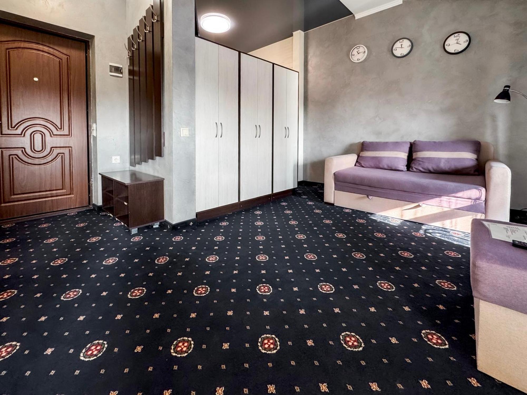 On Zaliznychna 49 Apartment Iwano-Frankiwsk