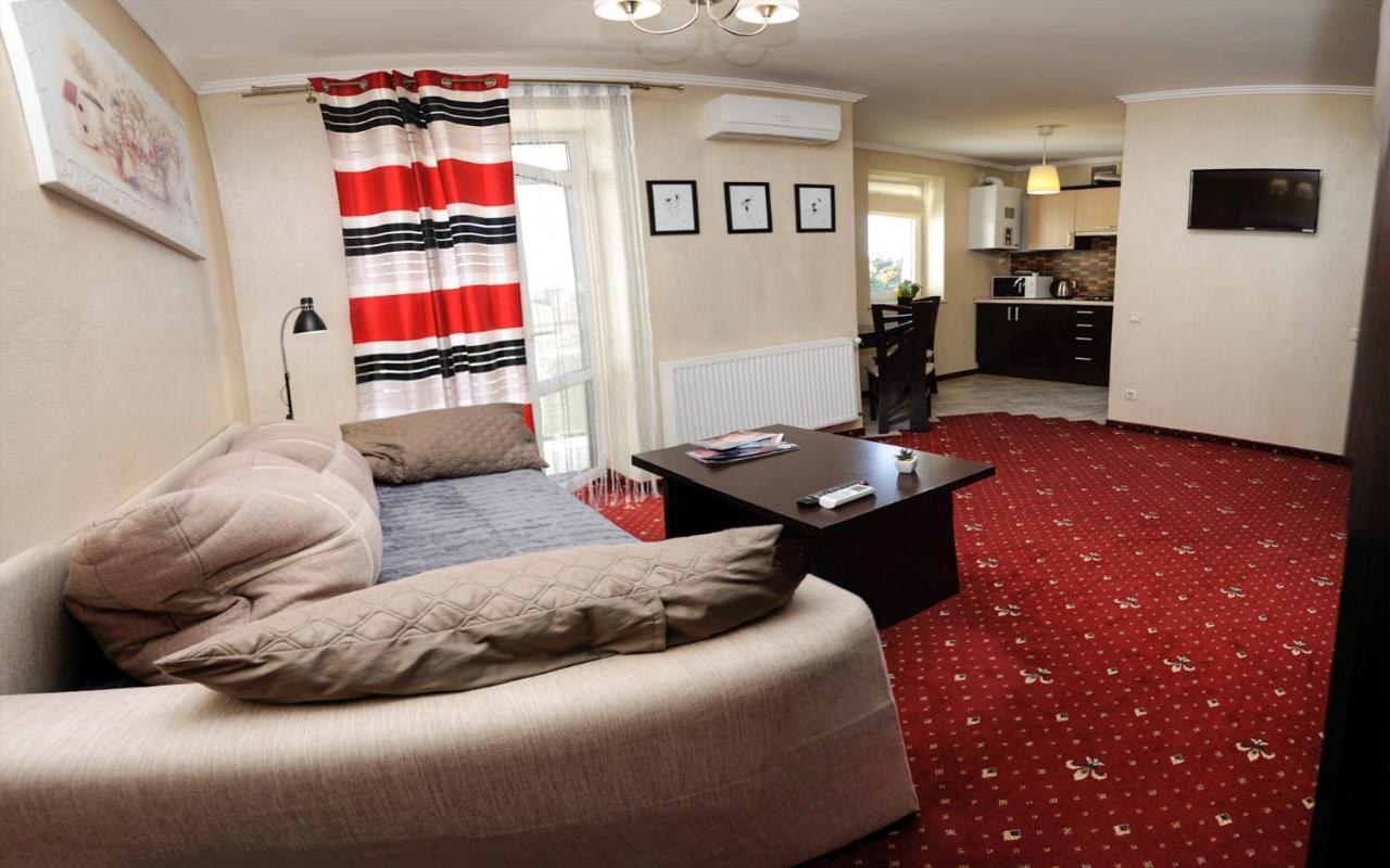 On Zaliznychna 49 Apartment Iwano-Frankiwsk